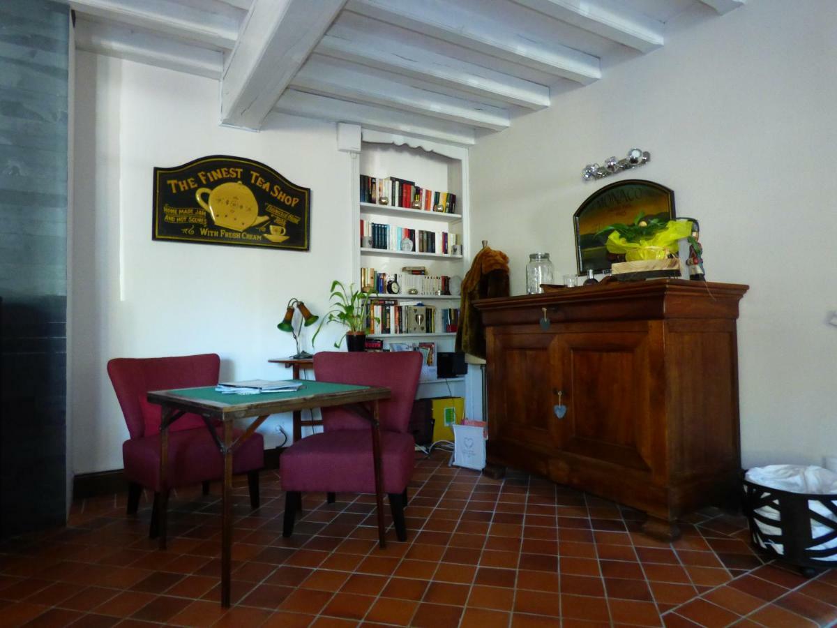 Chambres D'Hotes Les Muscaris Feins-en-Gatinais Экстерьер фото
